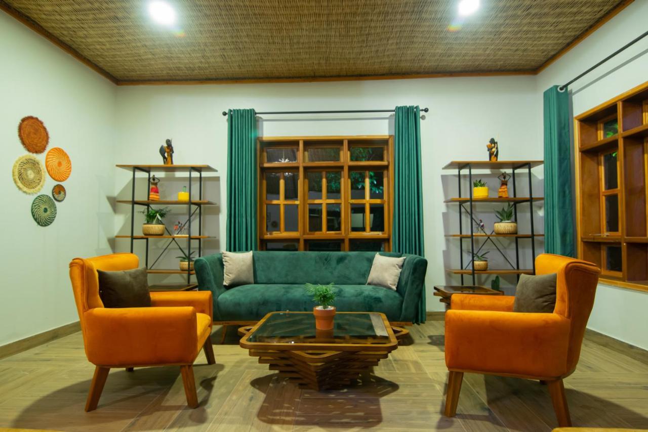 Gorilla Leisure Lodge Kisoro Exterior photo